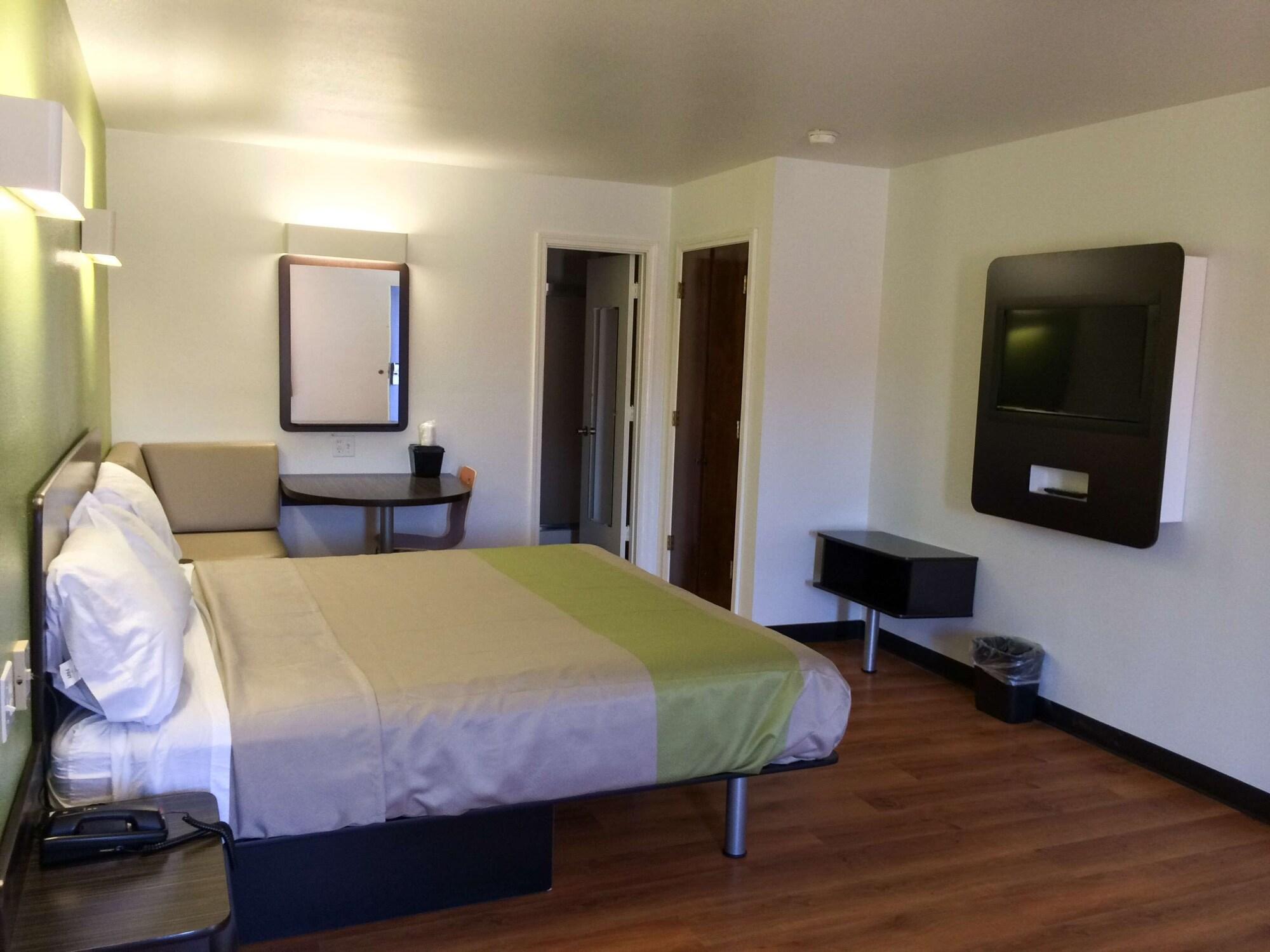 Motel 6-Longview, Tx - North מראה חיצוני תמונה